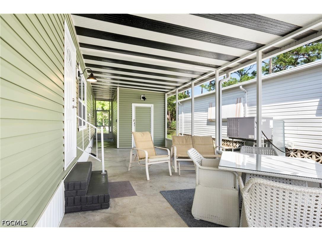 178 W Hampton Drive Fort Myers FL 33908 2026015660 image25