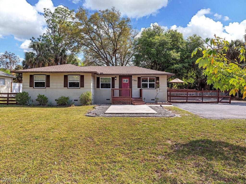 1780 23rd Street SW Naples FL 34117 224003544 image1