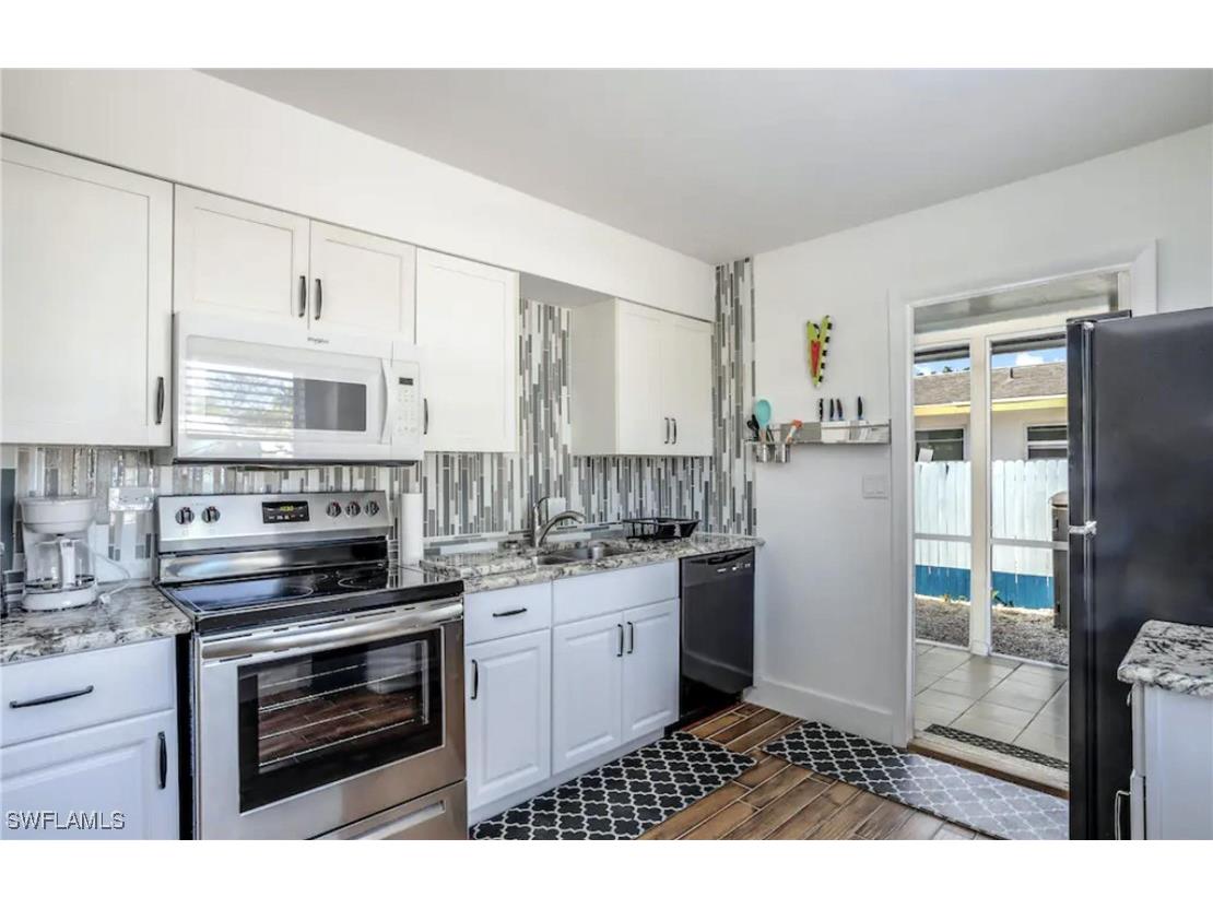 1780 Smugglers Cove #A & B Naples FL 34112 225082939 image2