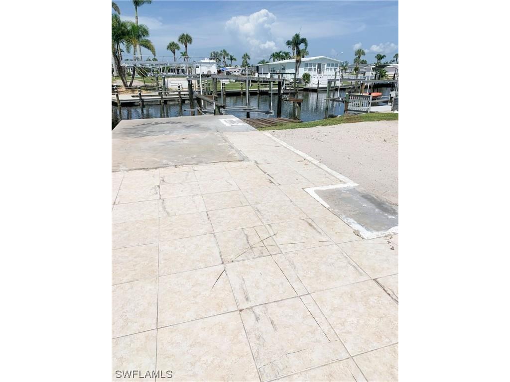 17800 Peppard Drive Fort Myers Beach FL 33931 223057288 image1