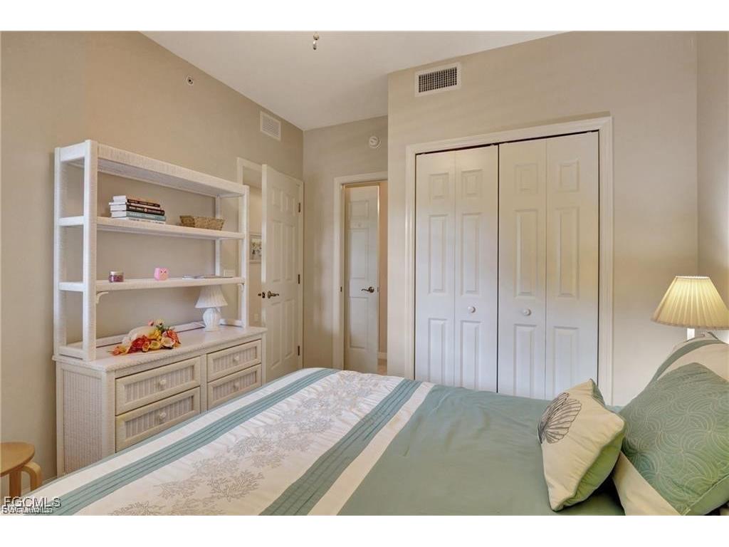 1781 Four Mile Cove Parkway #111 Cape Coral FL 33990 2025010428 image24