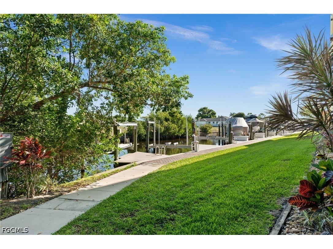 1781 Four Mile Cove Parkway #111 Cape Coral FL 33990 2026015449 image29