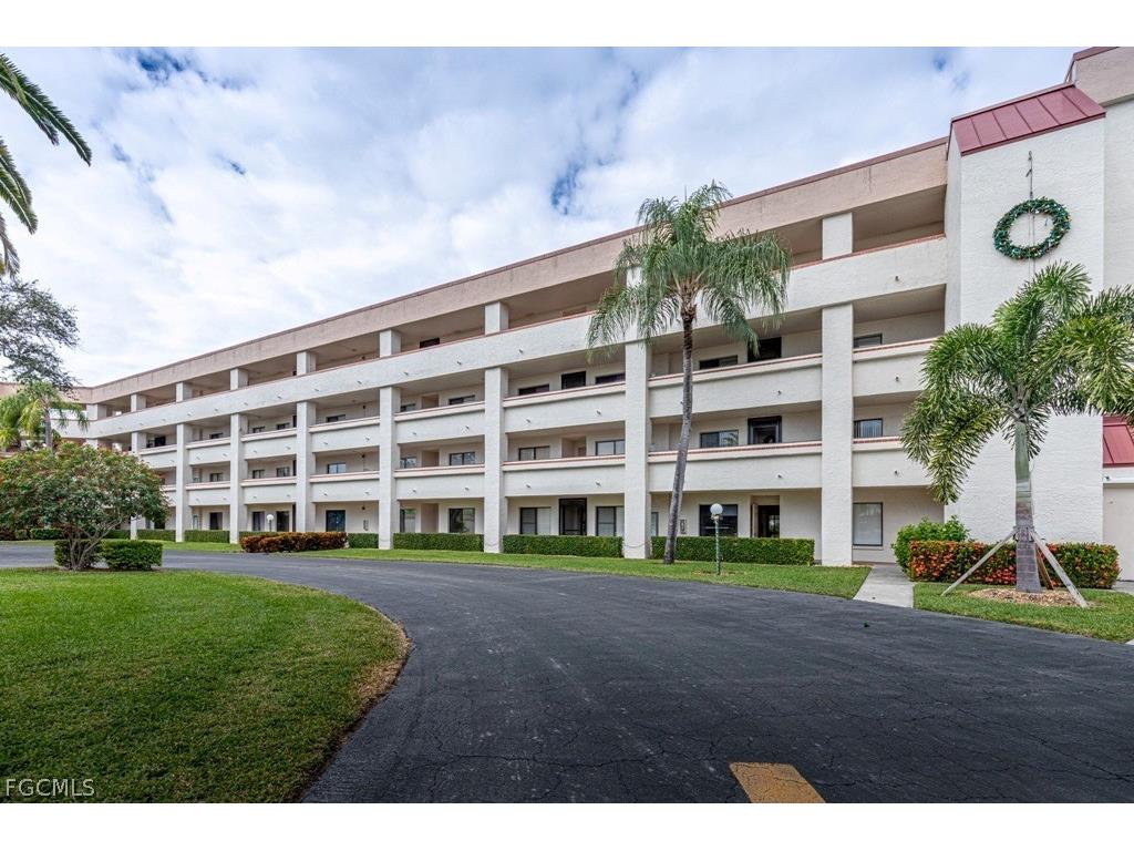 1781 Pebble Beach Drive #208 Fort Myers FL 33907 2026008422 image24
