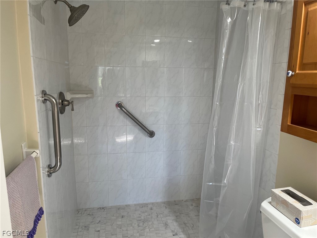 1784 Augusta Drive #101 Fort Myers FL 33907 2026013590 image14