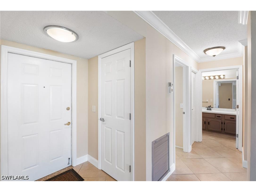 1784 Augusta Drive #202 Fort Myers FL 33907 226021004 image8