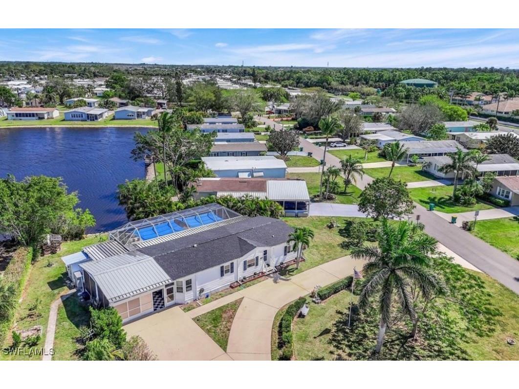 1784 Beverly Drive Naples FL 34114 225022731 image1