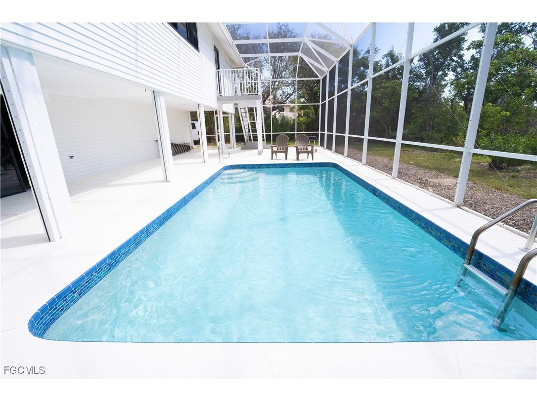 1784 Bunting Lane Sanibel FL 33957 2025021750 image1