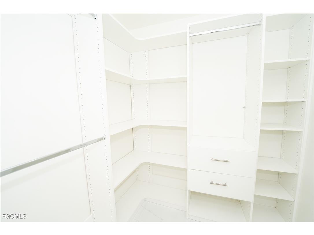 1784 Bunting Lane Sanibel FL 33957 2025021750 image17