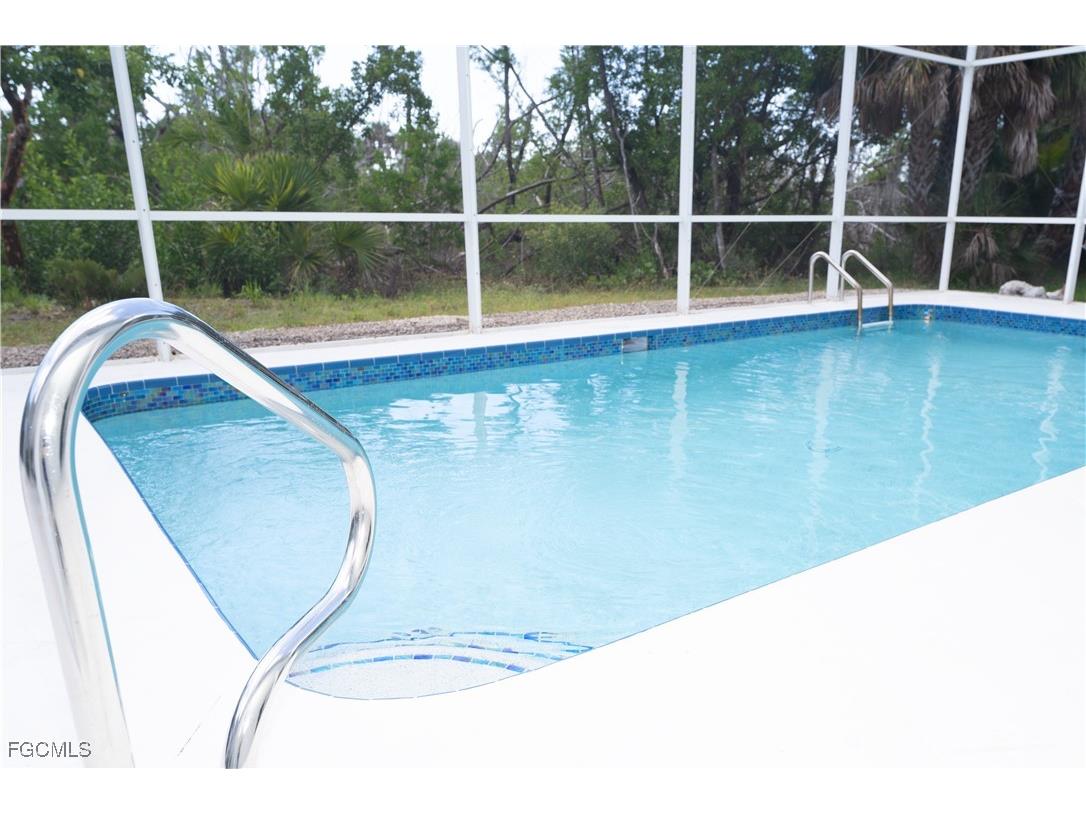 1784 Bunting Lane Sanibel FL 33957 2025021750 image2