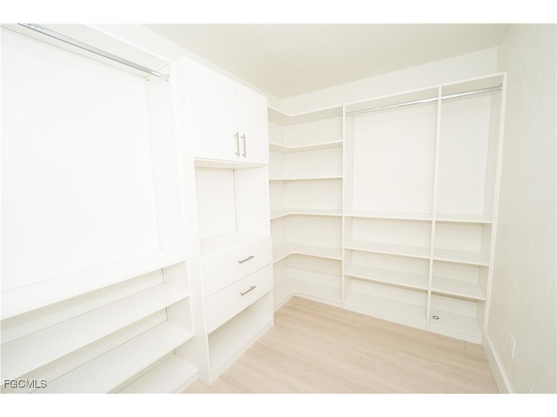 1784 Bunting Lane Sanibel FL 33957 2025021750 image5