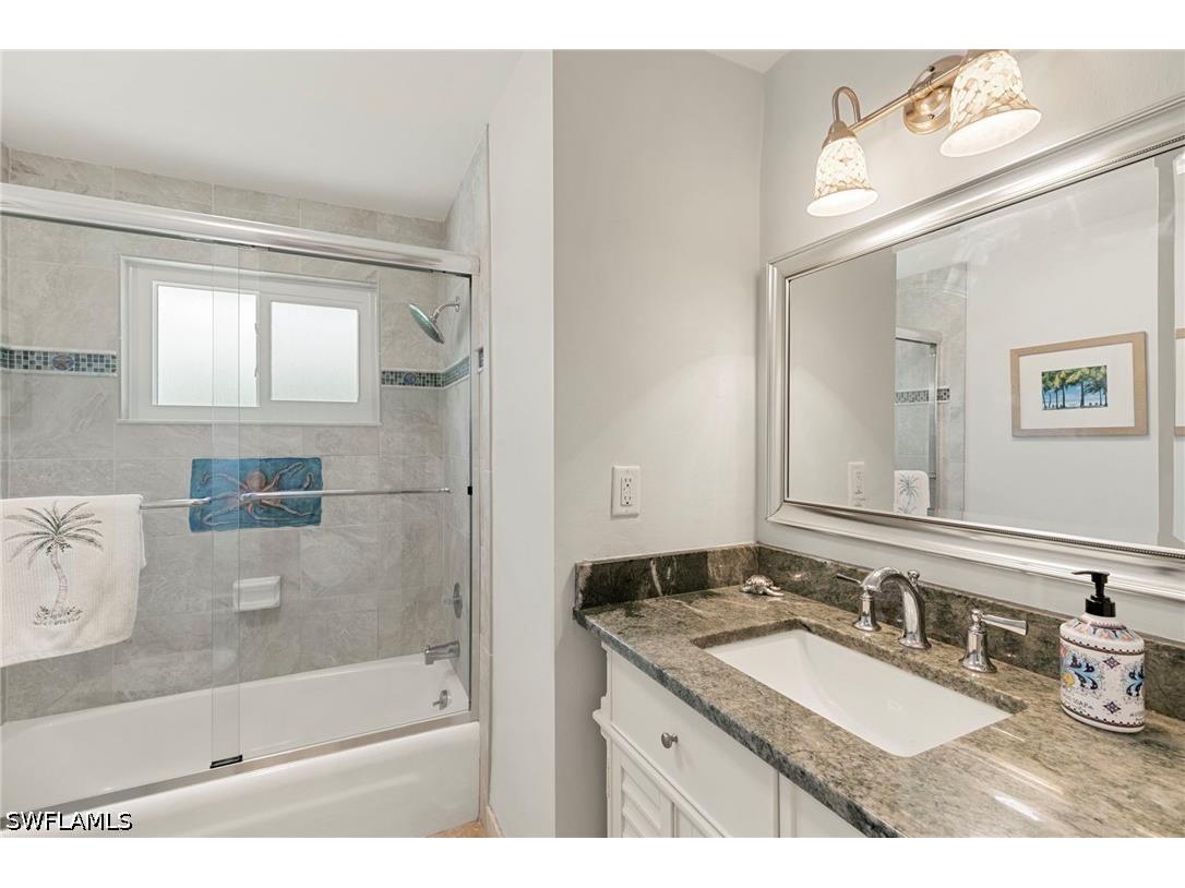 1784 Wavecrest Court Marco Island FL 34145 226017929 image16