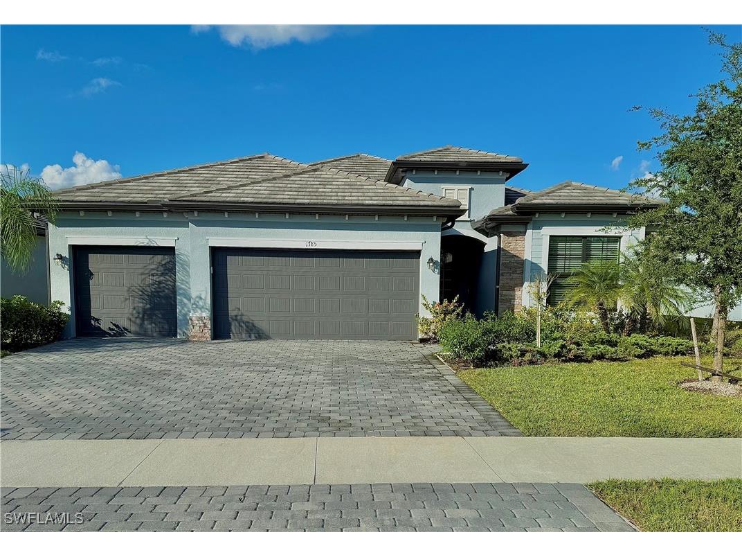 1785 Hagen Court Naples FL 34120 225075553 image2