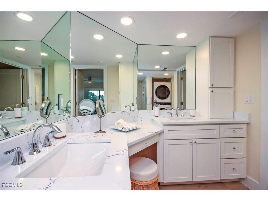 1785 Middle Gulf Drive #A102 Sanibel FL 33957 2026000245 image16