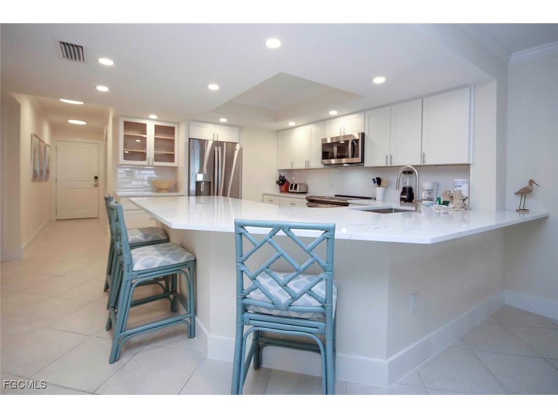 1785 Middle Gulf Drive #A102 Sanibel FL 33957 2026000245 image5
