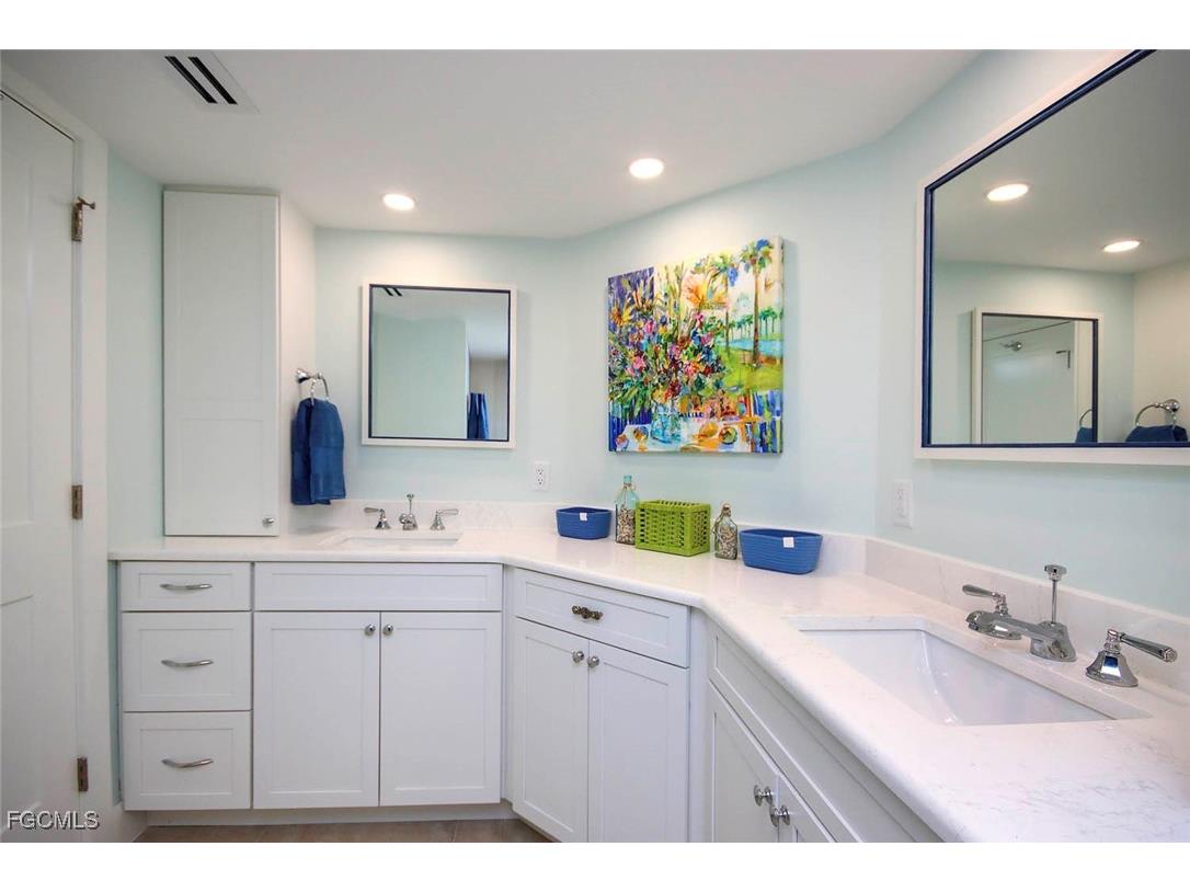 1785 Middle Gulf Drive #A103 Sanibel FL 33957 2025021963 image16