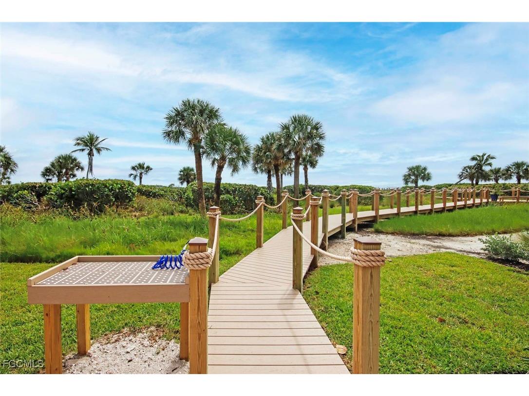 1785 Middle Gulf Drive #A103 Sanibel FL 33957 2025021963 image30