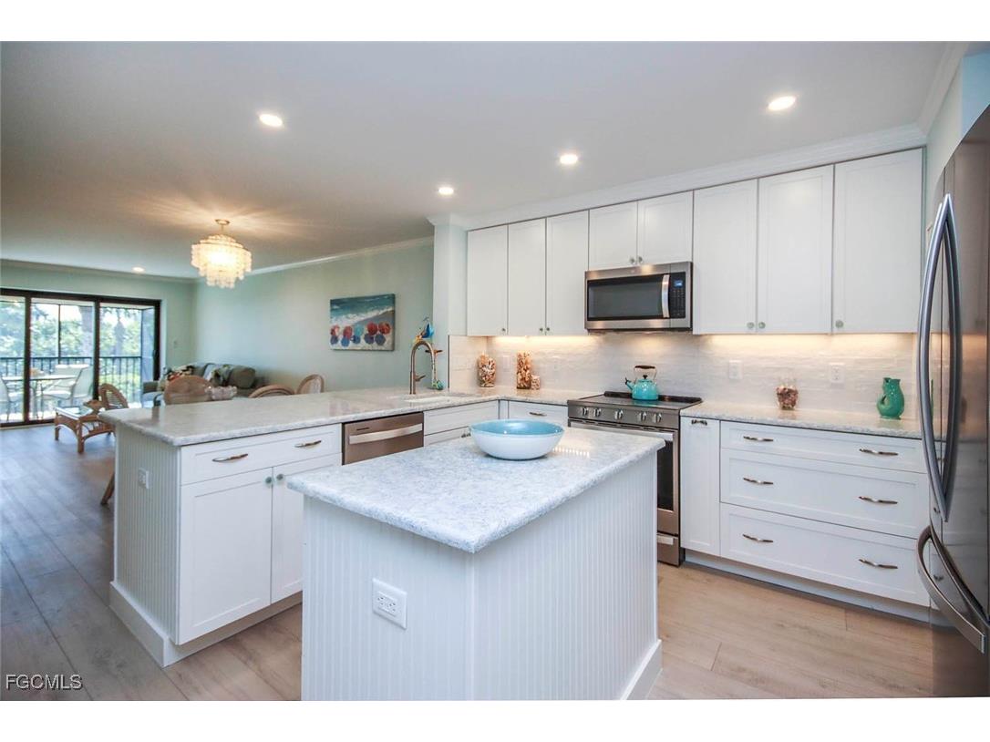 1785 Middle Gulf Drive #A103 Sanibel FL 33957 2025021963 image5