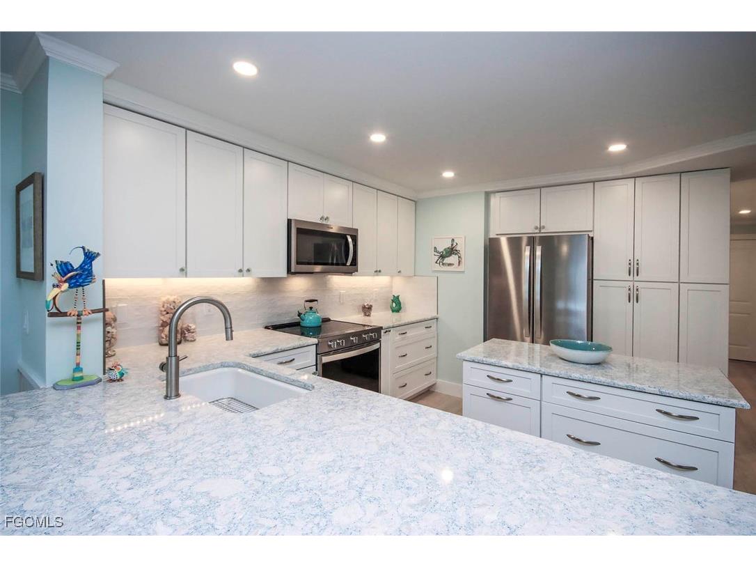 1785 Middle Gulf Drive #A103 Sanibel FL 33957 2025021963 image6