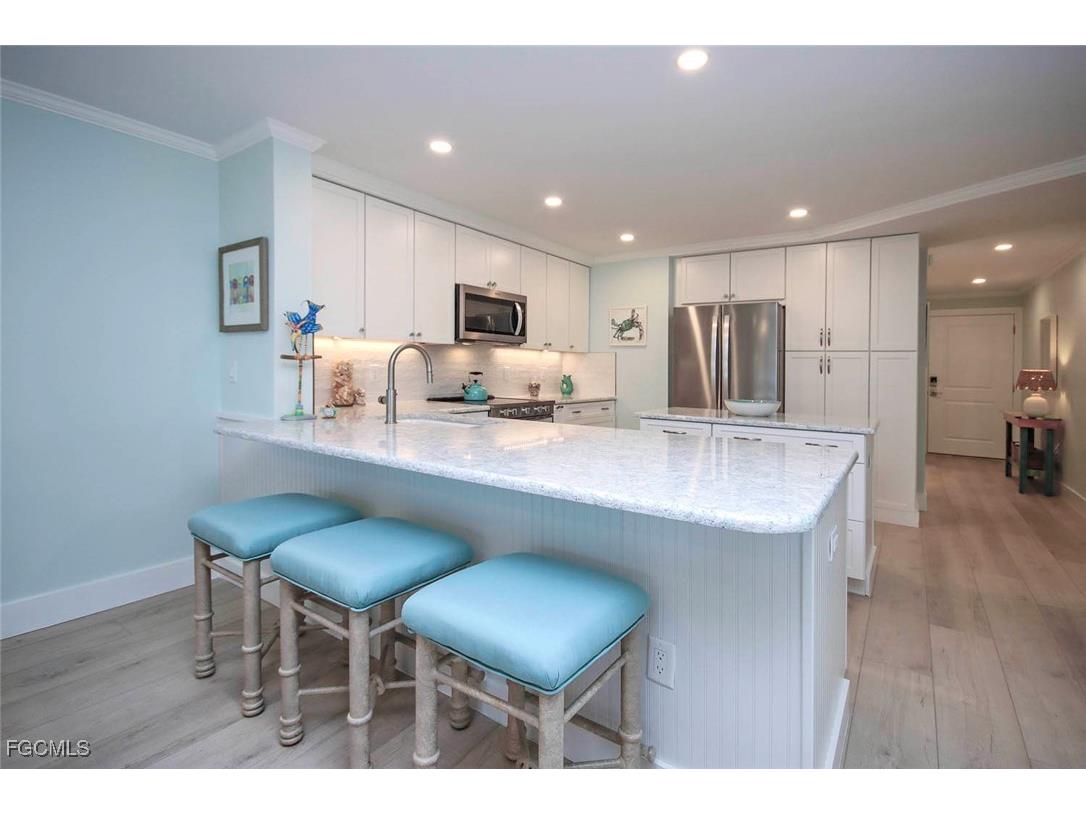 1785 Middle Gulf Drive #A103 Sanibel FL 33957 2025021963 image8