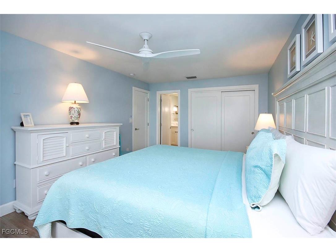 1785 Middle Gulf Drive #B303 Sanibel FL 33957 2025016192 image12