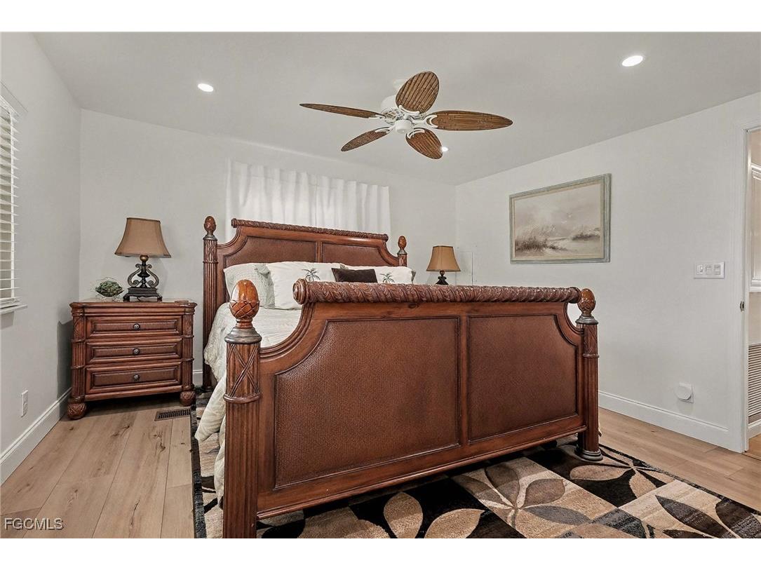 17850 Peppard Drive Fort Myers Beach FL 33931 2025024807 image19