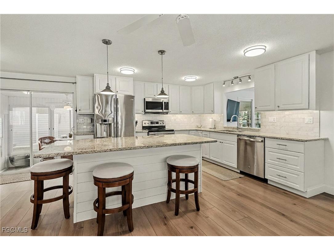 17850 Peppard Drive Fort Myers Beach FL 33931 2025024807 image7