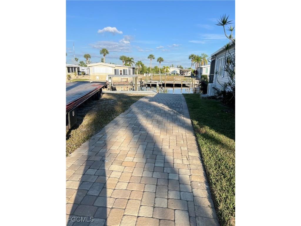 17851 Peppard Drive Fort Myers Beach FL 33931 2025021910 image8