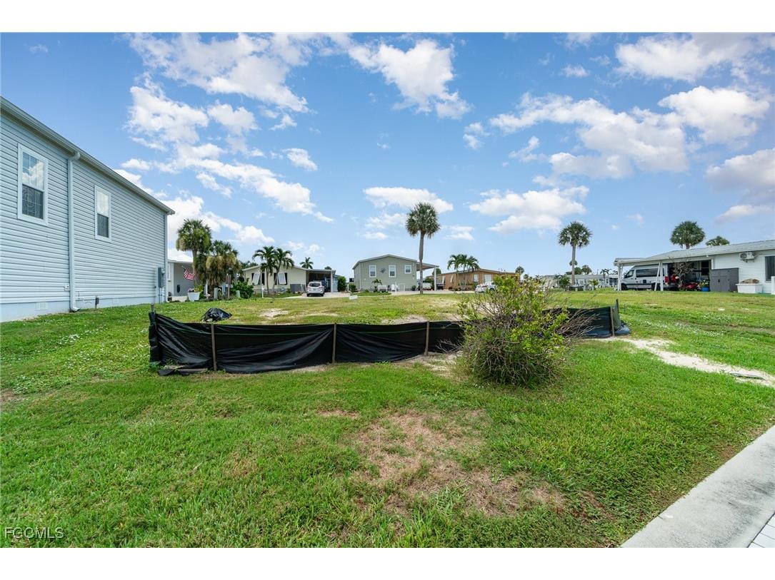 17860 Stevens Boulevard Fort Myers Beach FL 33931 2025002478 image1