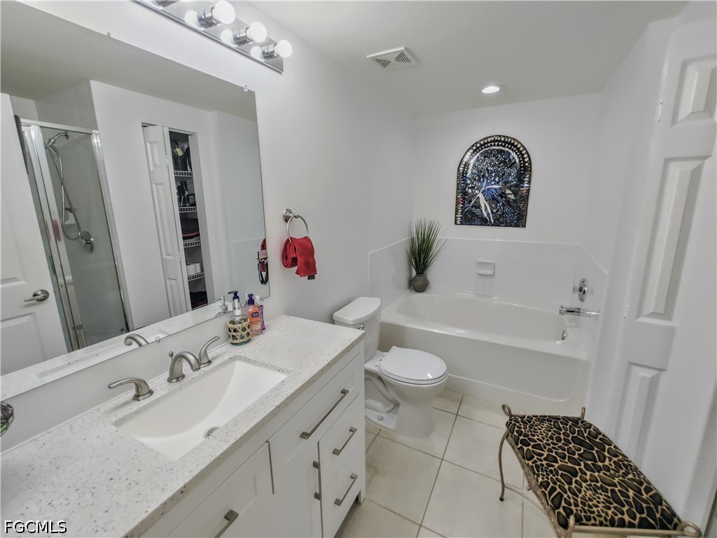 1788 Concordia Lake Circle #2703 Cape Coral FL 33909 2026025156 image19