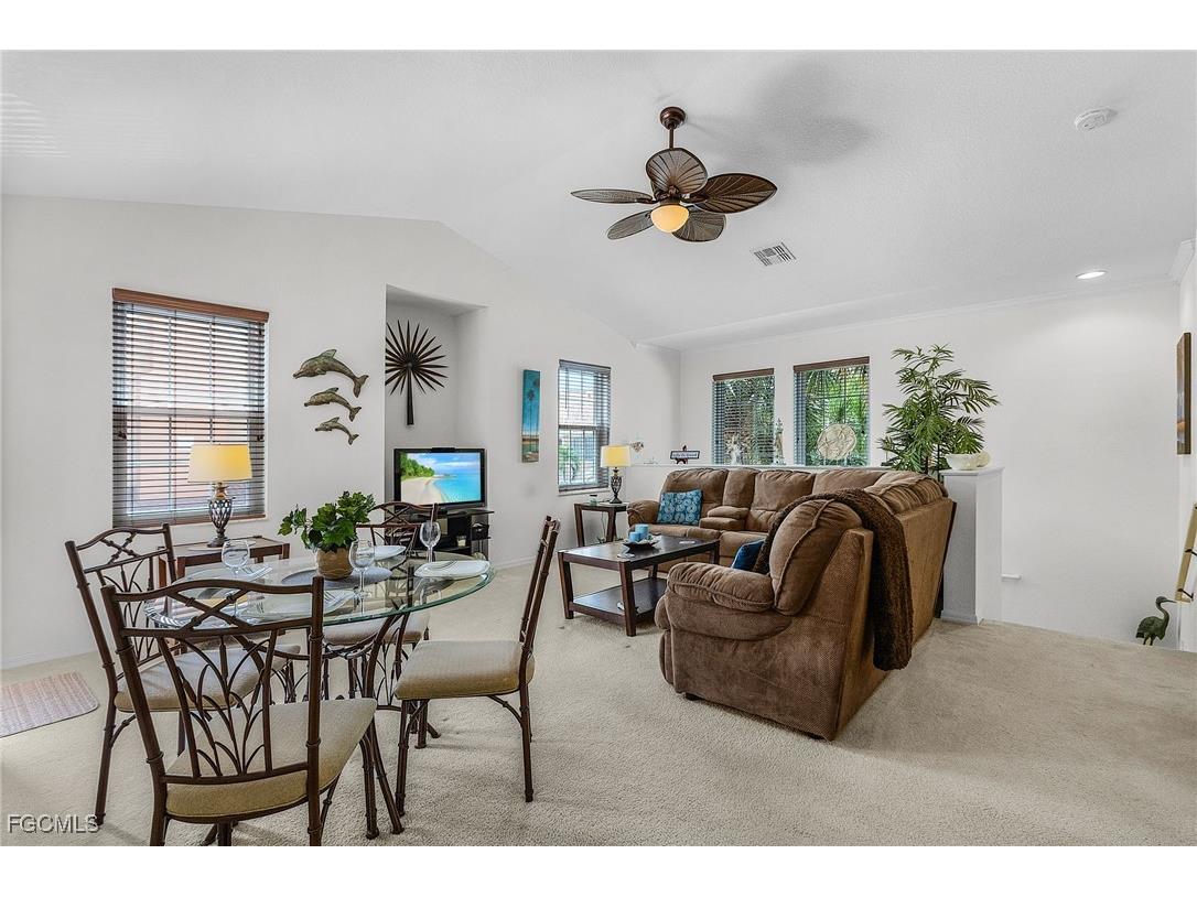 1788 Concordia Lake Circle #2709 Cape Coral FL 33909 2026001000 image5