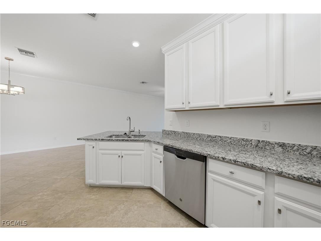 17884 Wayside Bend Punta Gorda FL 33982 2026005600 image13