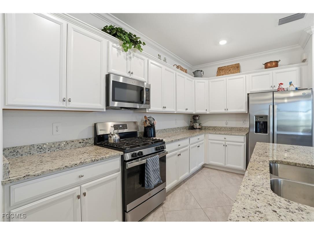 17884 Woodland Court Punta Gorda FL 33982 2025017717 image13