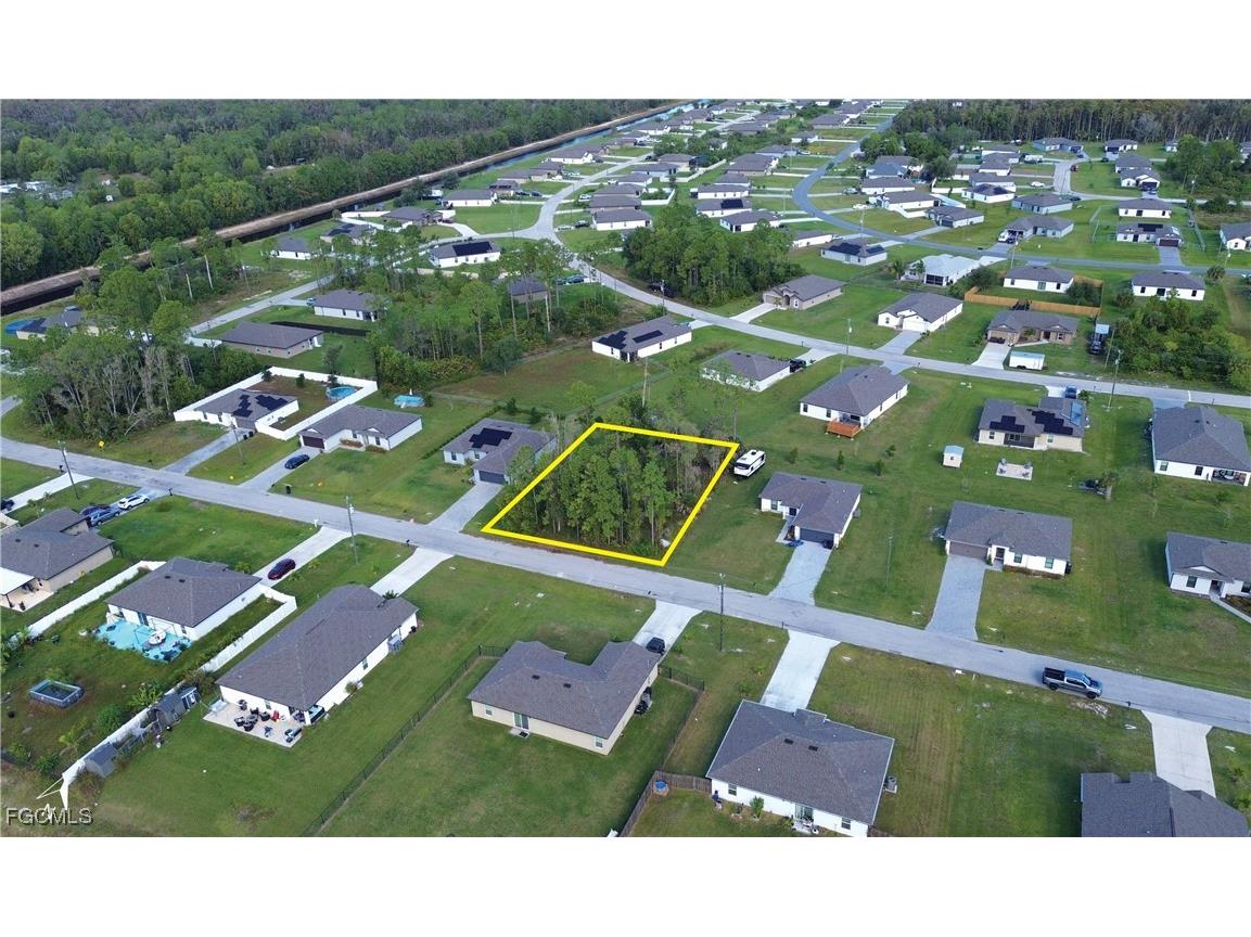 179 Yager Circle Fort Myers FL 33913 2025019131 image1