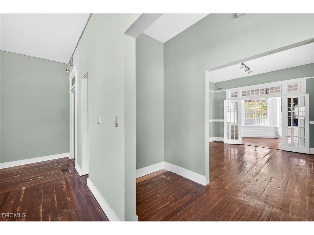 1793 Fowler Street Fort Myers FL 33901 2026006218 image15