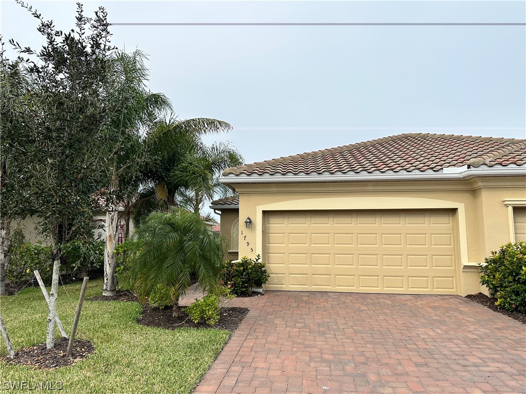 1795 Alameda Drive Naples FL 34120 223089539 image1