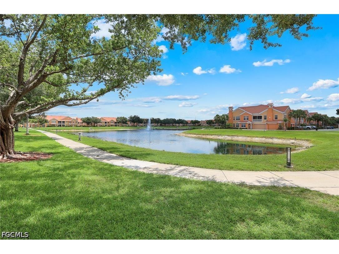 1795 Concordia Lake Circle #2508 Cape Coral FL 33909 2026027395 image5