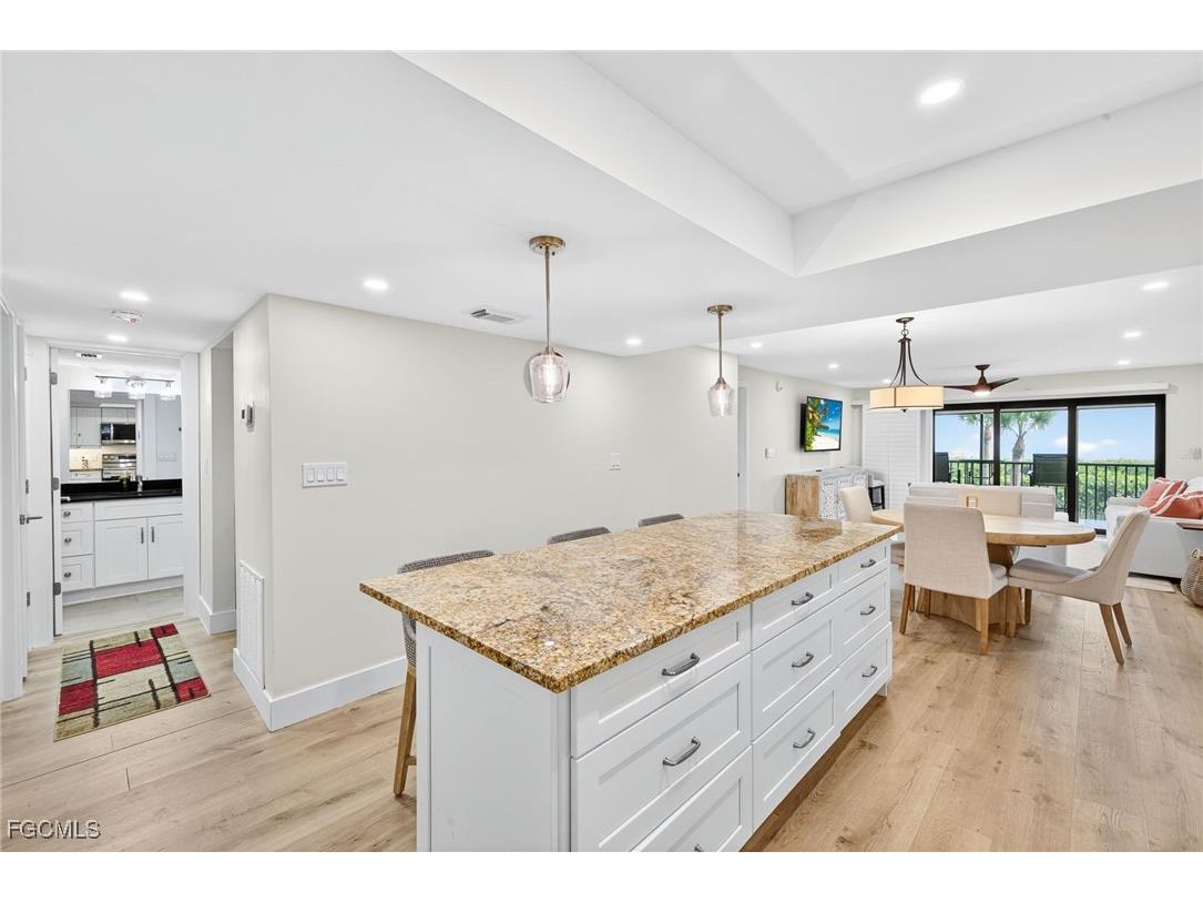 1795 Middle Gulf Drive #C-103 Sanibel FL 33957 2025017392 image16