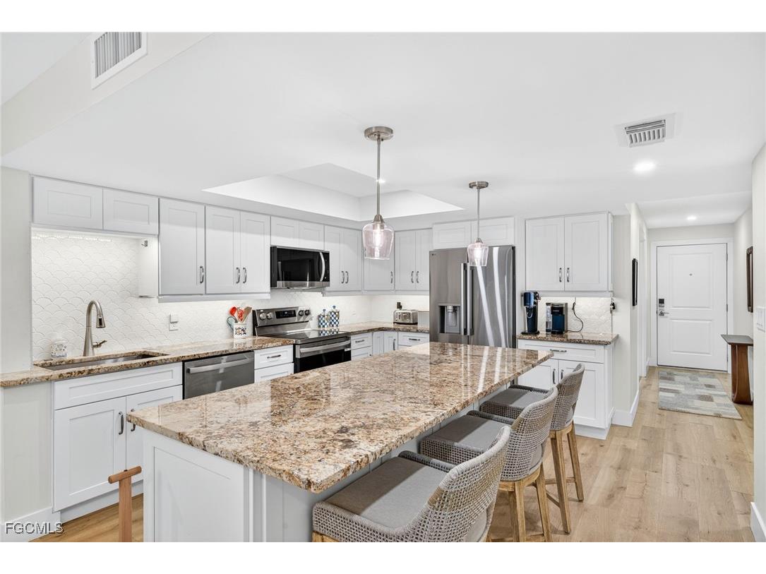 1795 Middle Gulf Drive #C-103 Sanibel FL 33957 2025017392 image20