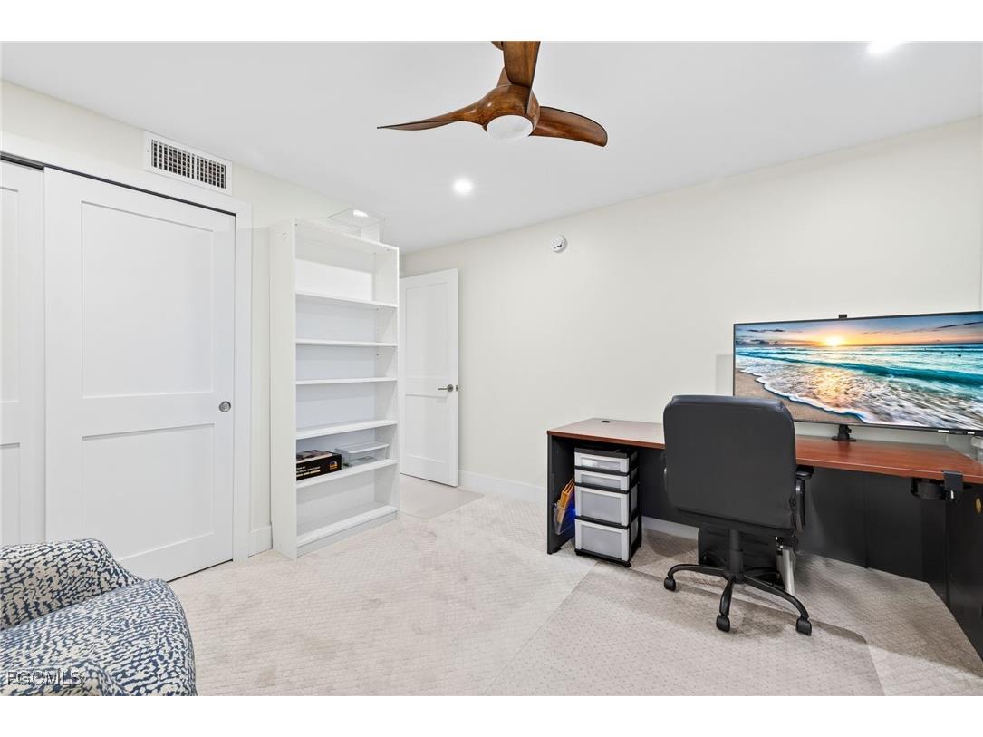 1795 Middle Gulf Drive #C-103 Sanibel FL 33957 2025017392 image24