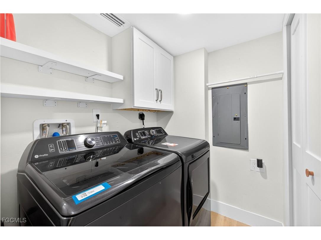 1795 Middle Gulf Drive #C-103 Sanibel FL 33957 2025017392 image26