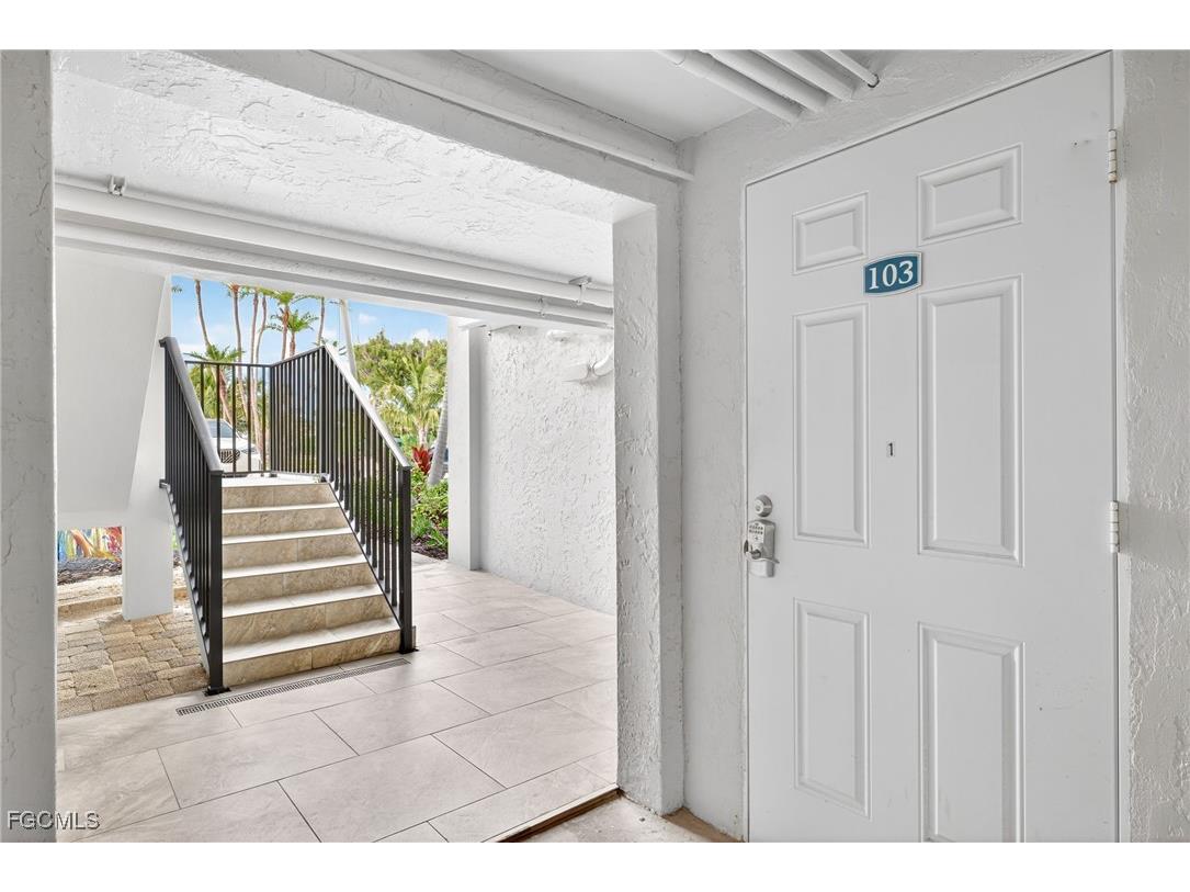 1795 Middle Gulf Drive #C-103 Sanibel FL 33957 2025017392 image27