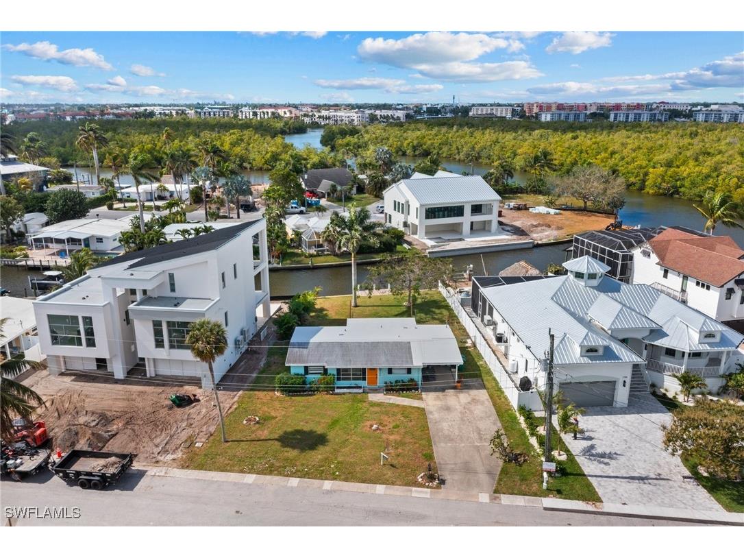 1796 Holiday Lane Naples FL 34104 225012420 image23