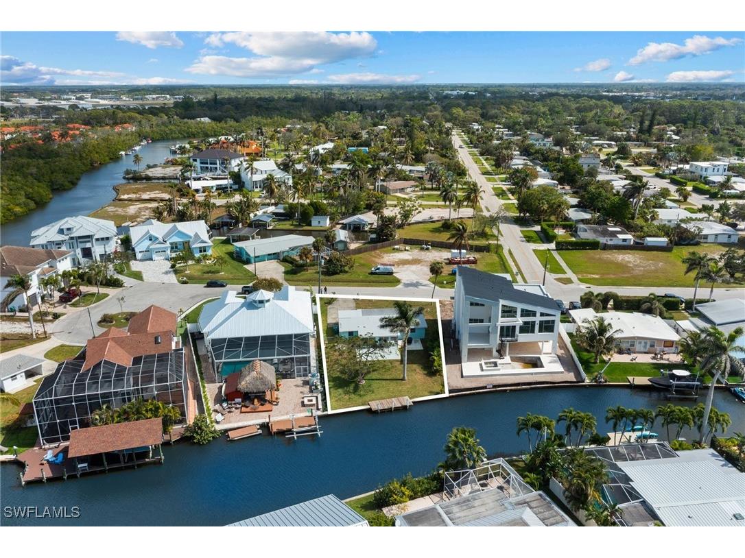 1796 Holiday Lane Naples FL 34104 225012420 image30