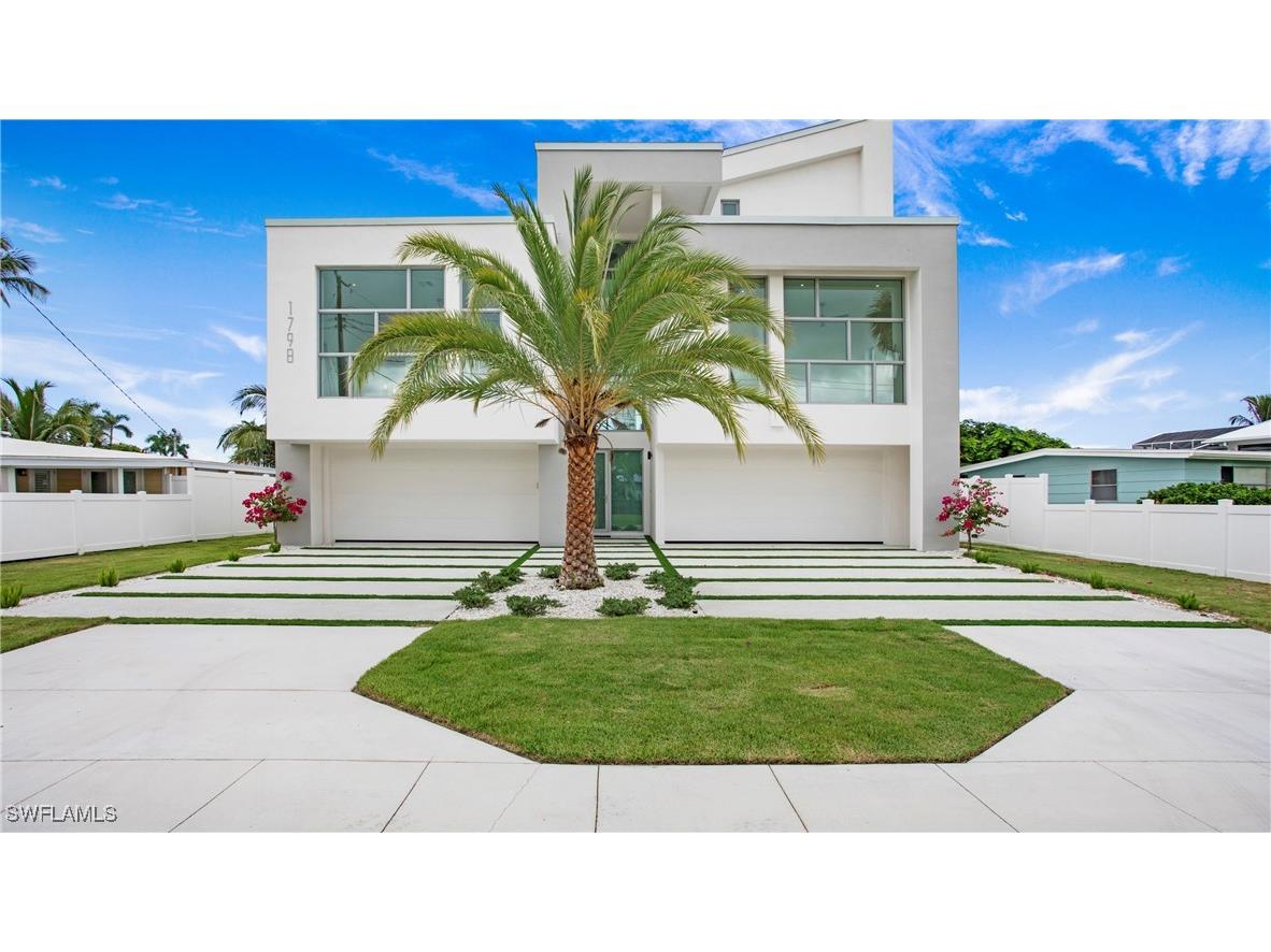 1798 Holiday Lane Naples FL 34104 225004047 image1