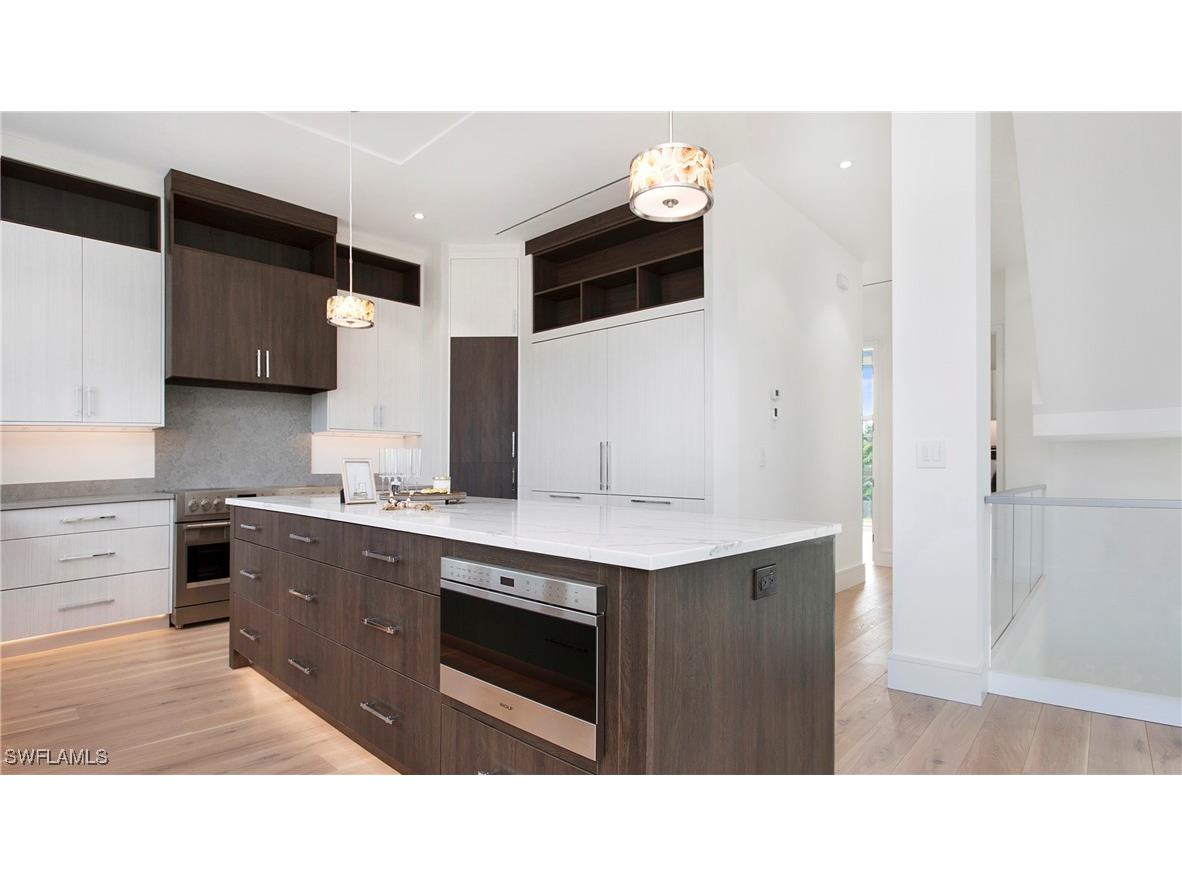 1798 Holiday Lane Naples FL 34104 225004047 image11