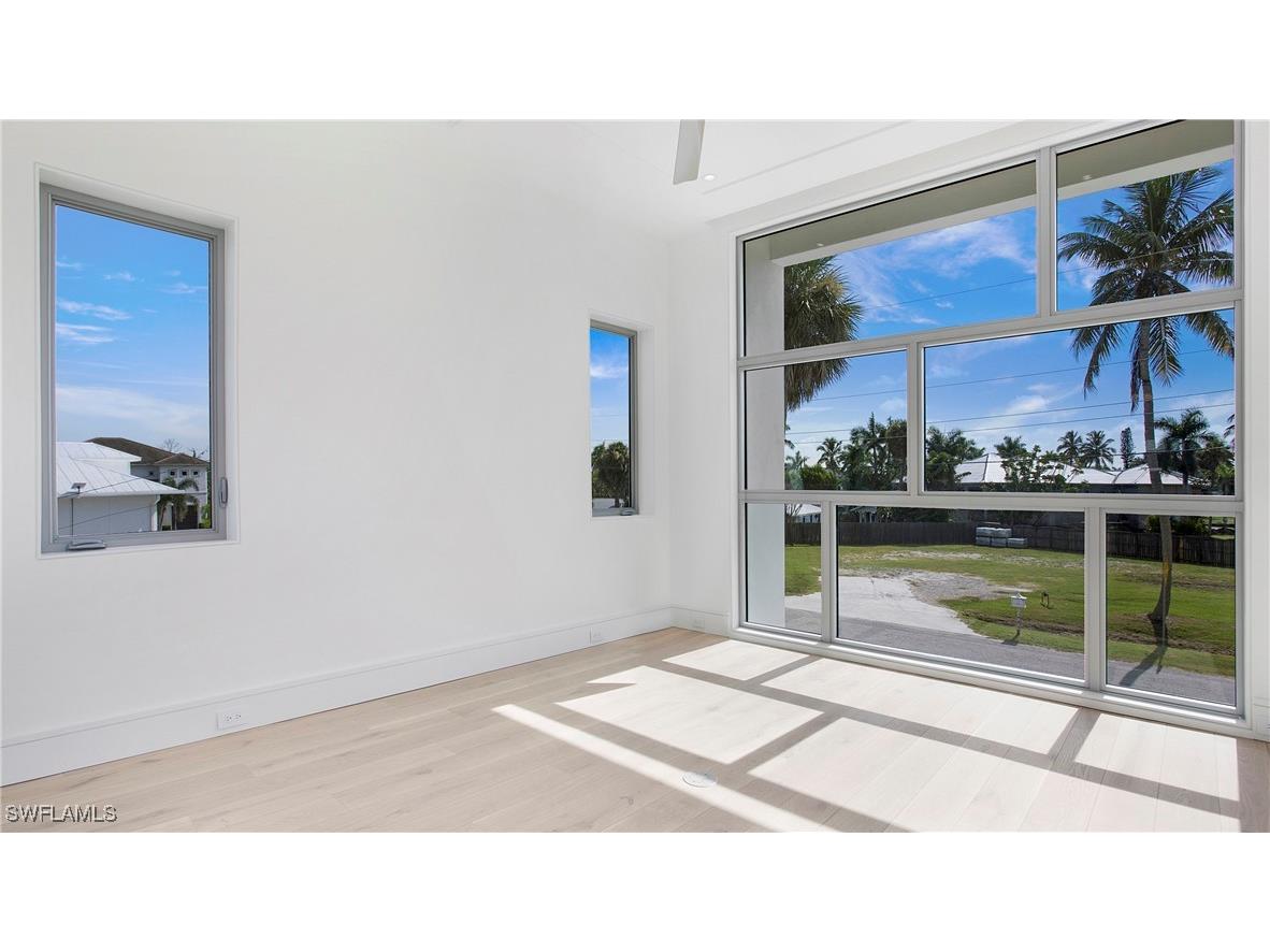 1798 Holiday Lane Naples FL 34104 225004047 image19