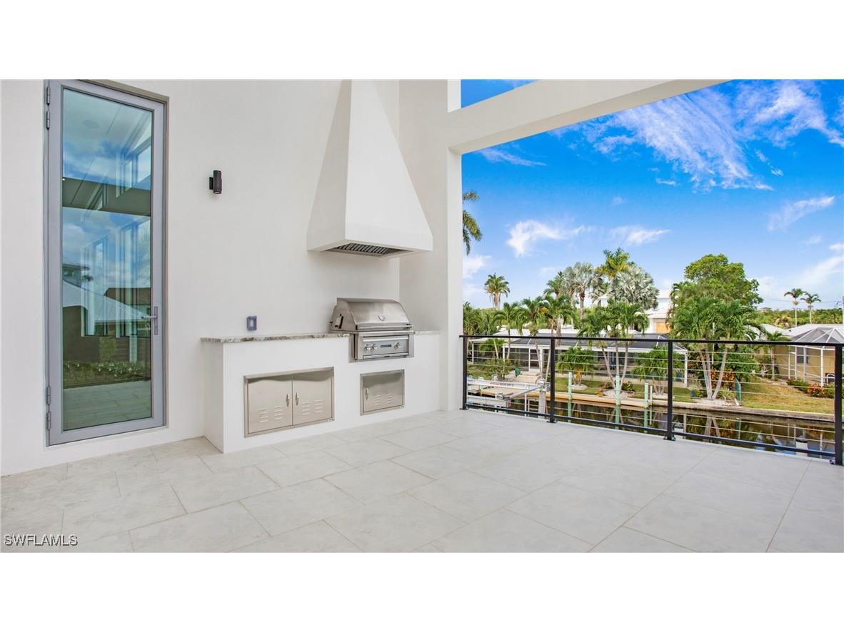 1798 Holiday Lane Naples FL 34104 225004047 image29