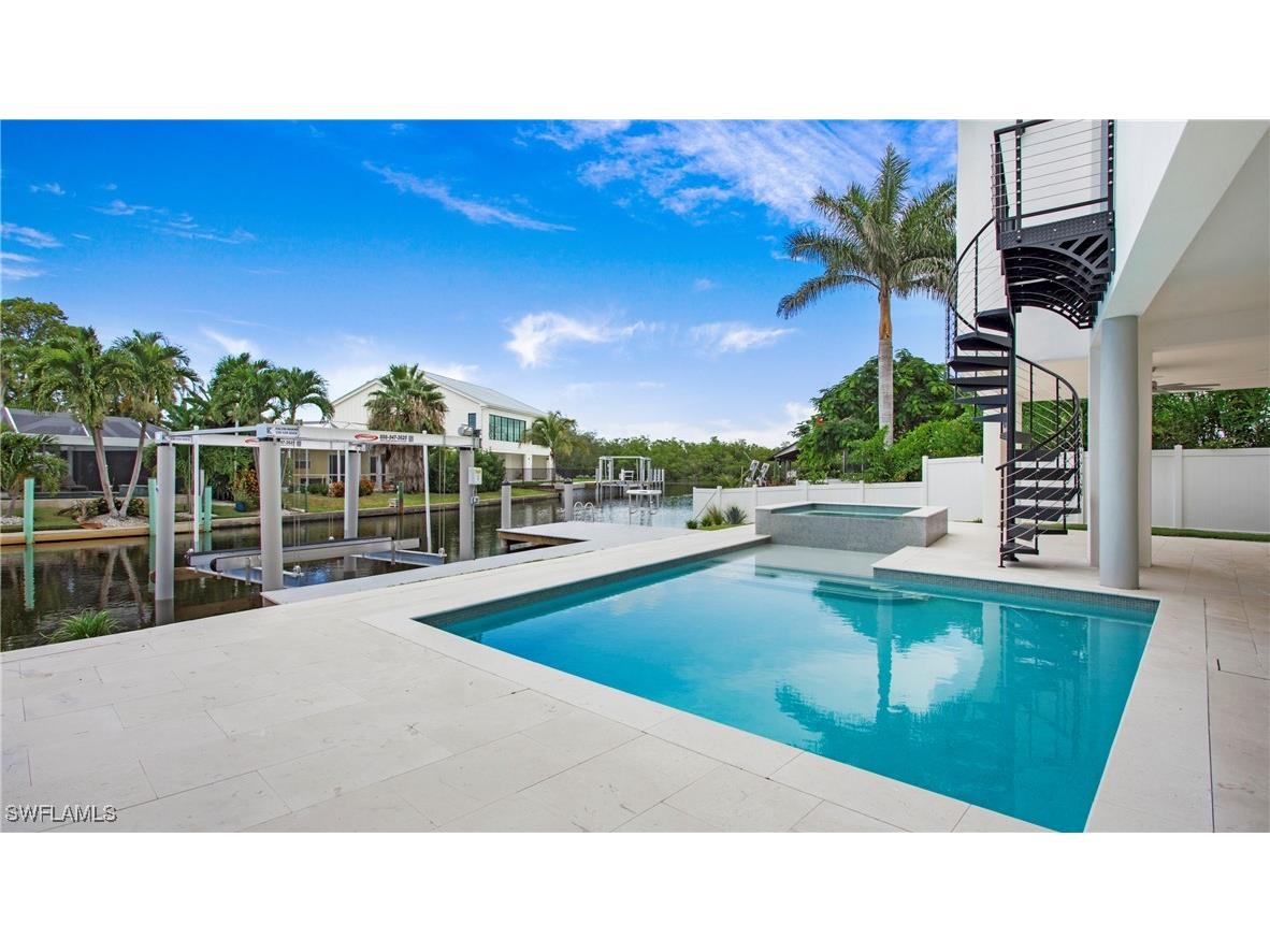 1798 Holiday Lane Naples FL 34104 225004047 image37