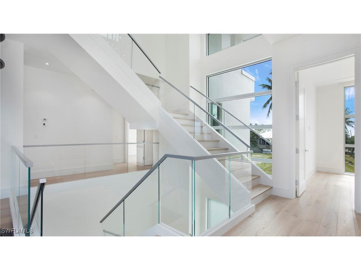 1798 Holiday Lane Naples FL 34104 225004047 image5