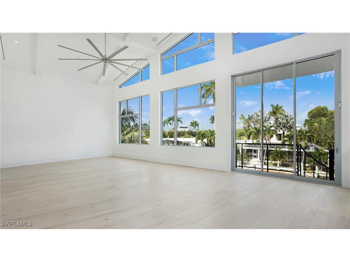 1798 Holiday Lane Naples FL 34104 225004047 image7